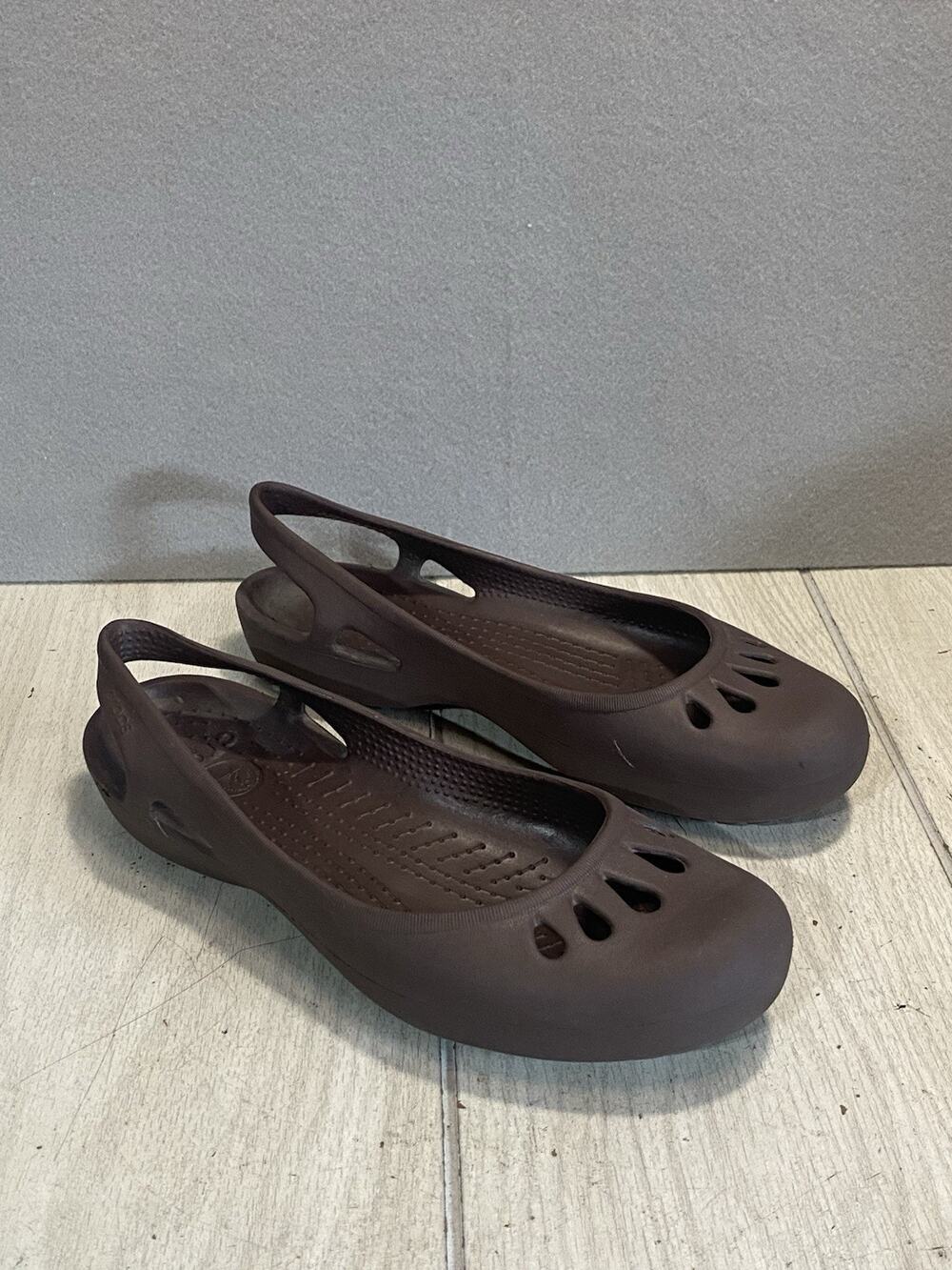 Crocs Brown Kadee Ballet Flats Cut Out Detail Slip on Strap Sandels Shoes size 9